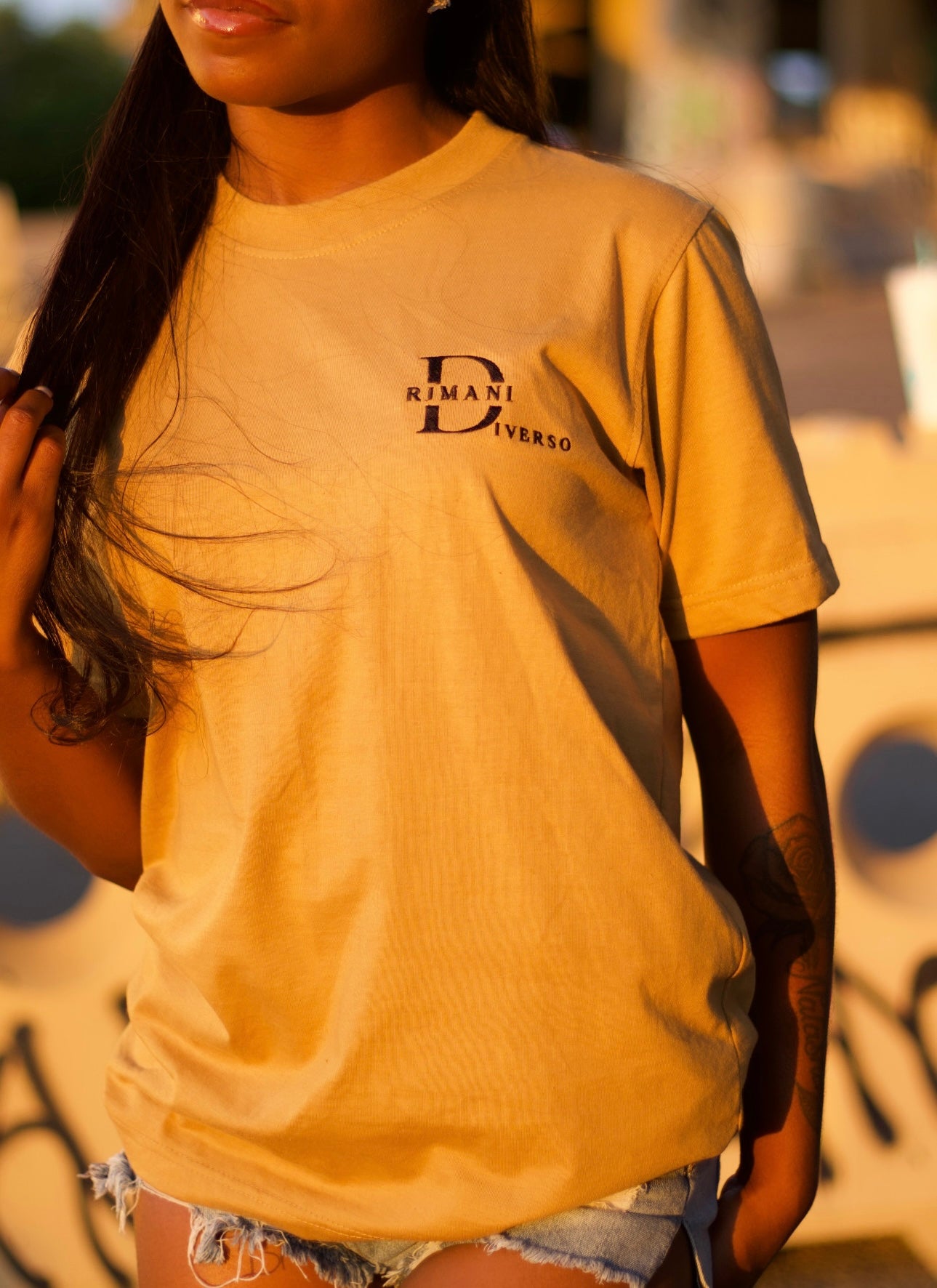 Signature T (Beige)